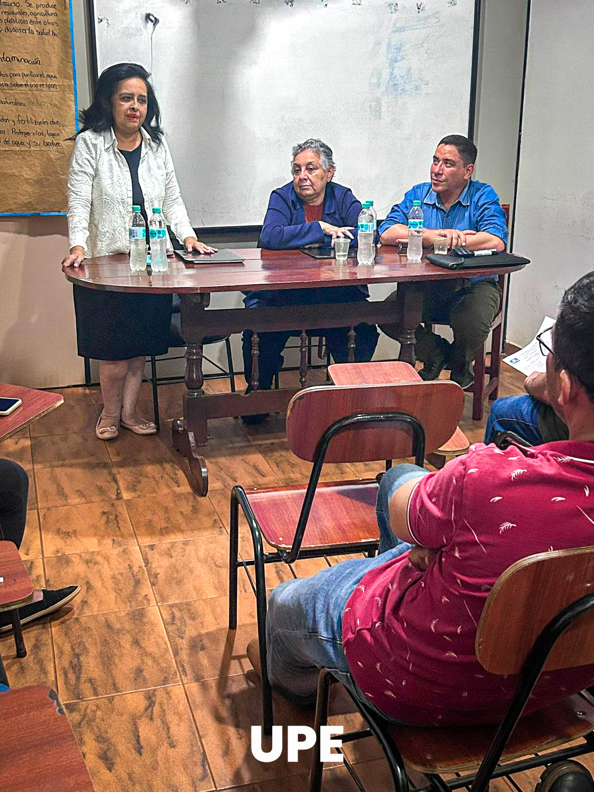 Reunión con estudiantes en proceso de Trabajo Final de Grado: Facultad de Ciencias Agropecuarias - UPE Sede Minga Guazú